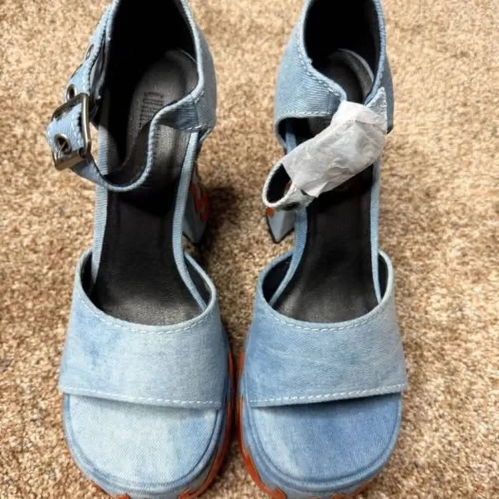 Current Mood Little Pistol Platform Heels 7 Denim Orange Flame Block